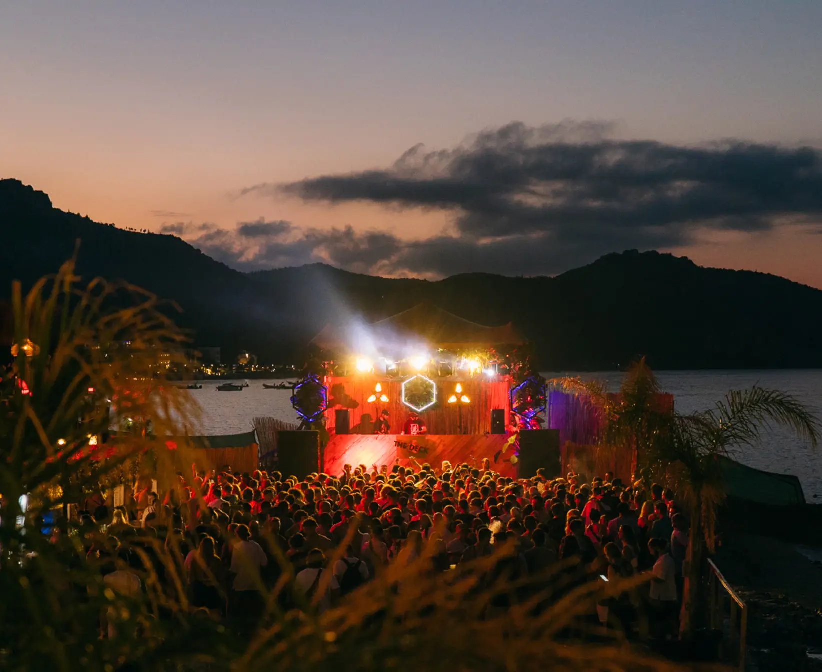 DJ Stingray 313 introducing the Sunday morning sunrise at the first edition of ION Festival, 2022.